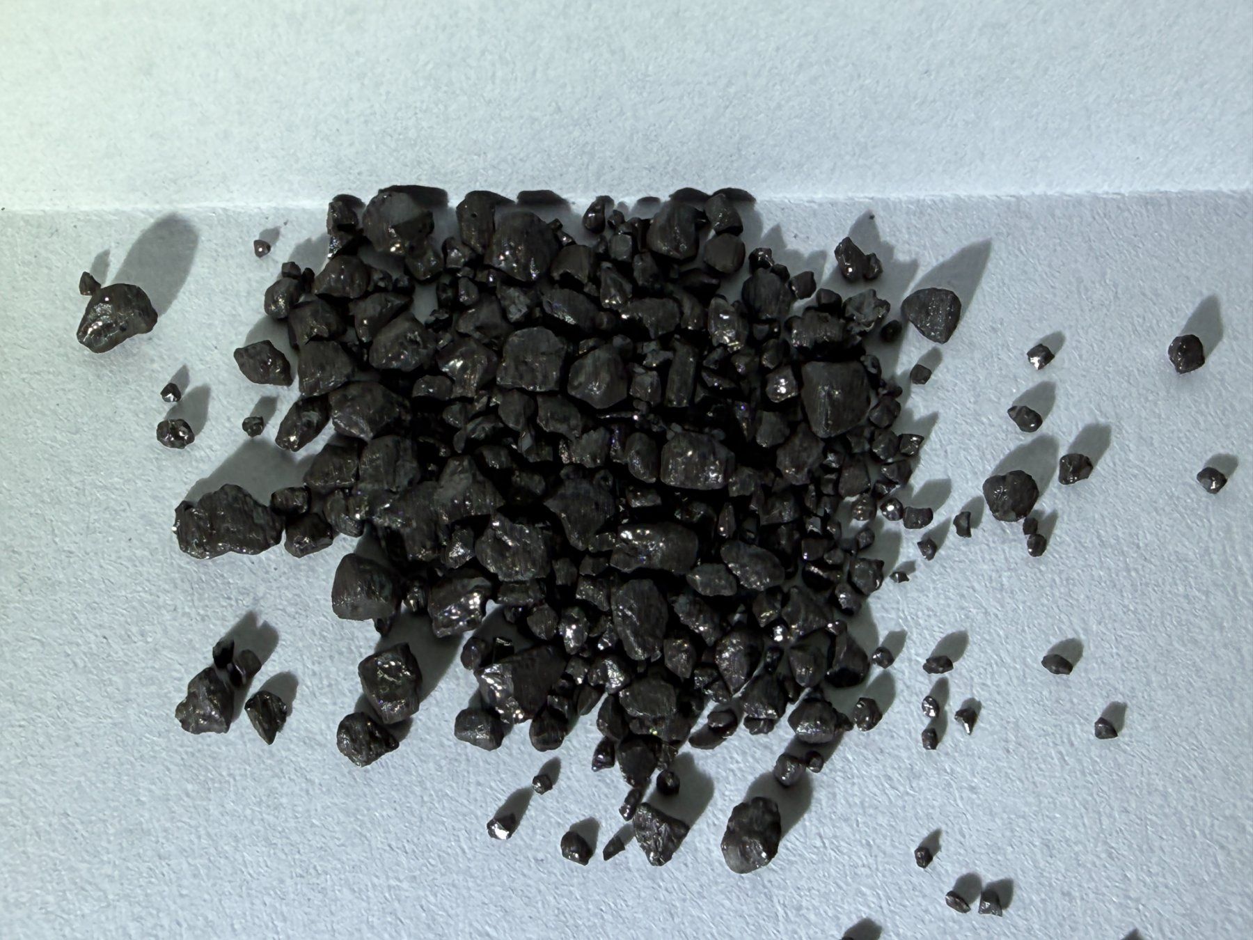 Minerali & Pietre curative: Bor, kristallin, 0,5 g – Nuovo e nell'imballaggio originale da Lützelflüh-Goldb venduto da Elementis 1