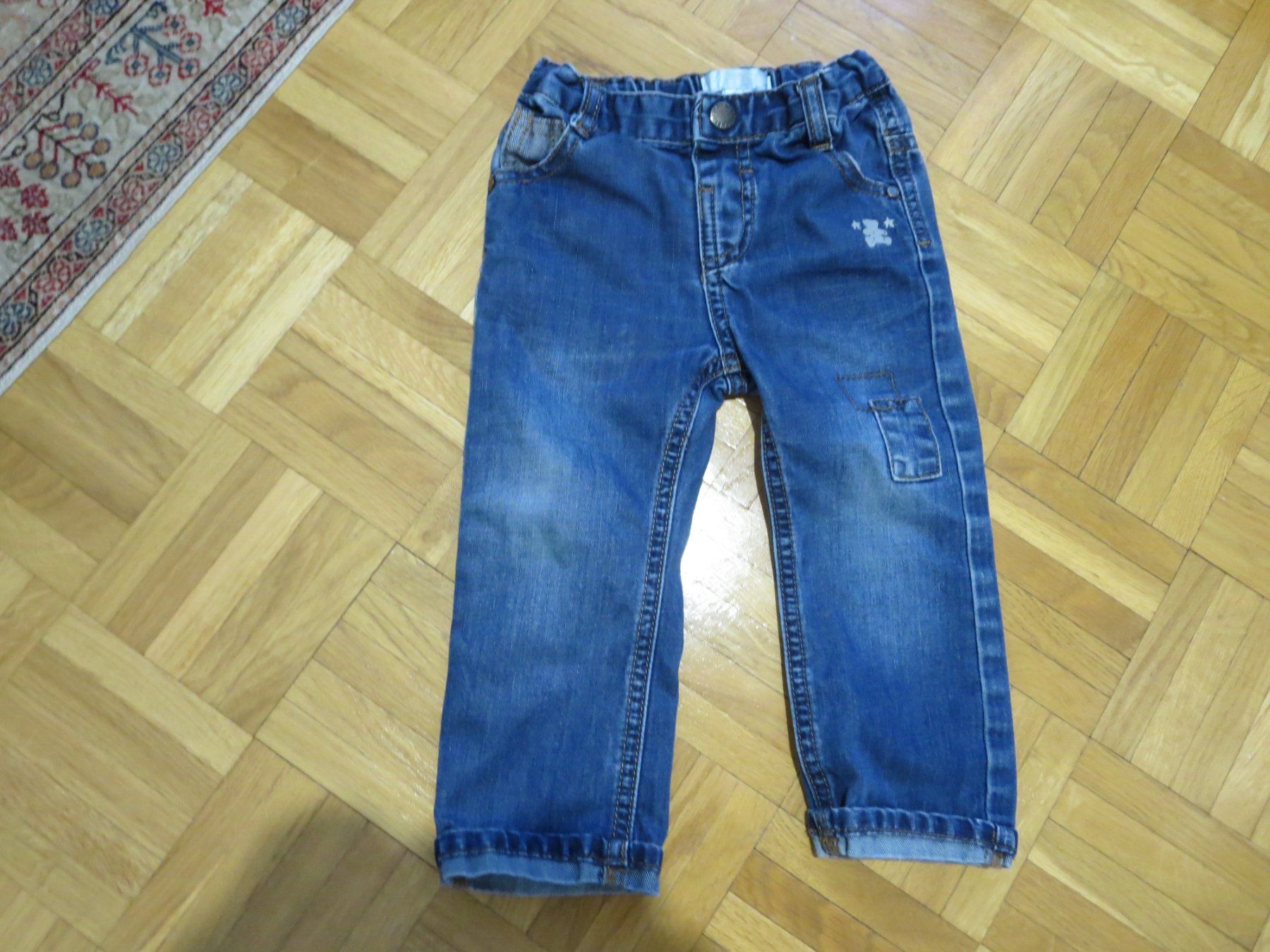 Lotti & Set di vestiti: 2 Blaue Kinder Hosen /Grösse 86 – Usato da Wallisellen venduto da Arvenstube 1