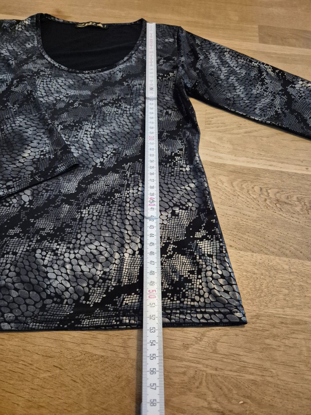Maglioni & Felpe: Sweatshirt Gr. ca XS (siehe Bilder) – Nuovo (secondo la descrizione) da Urtenen-Schönbühl venduto da Lari1 2