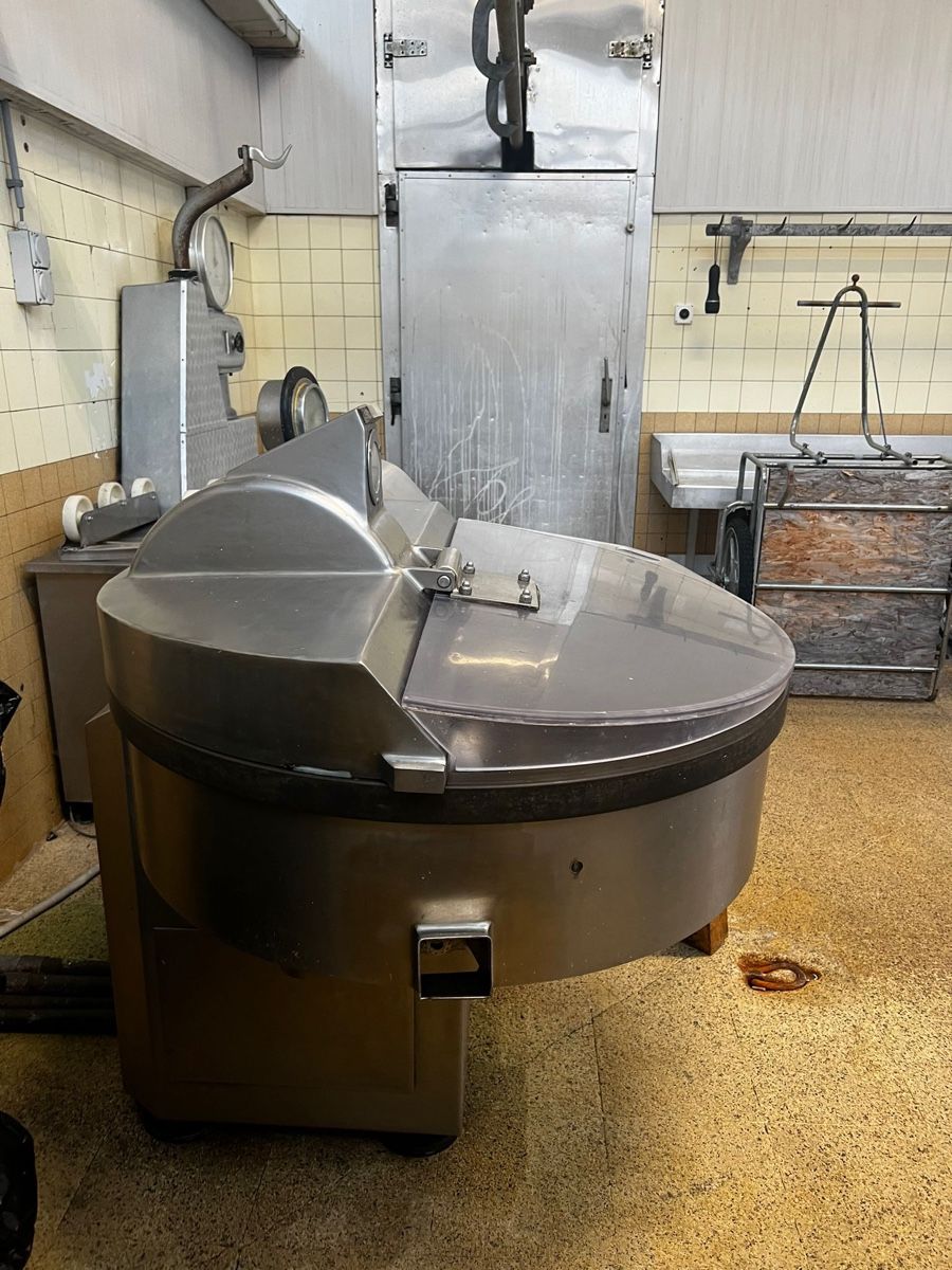 Elettrodomestici da cucina: Fleischverarbeitungsmaschine – Usato da Dietikon venduto da dia_y8y5 8