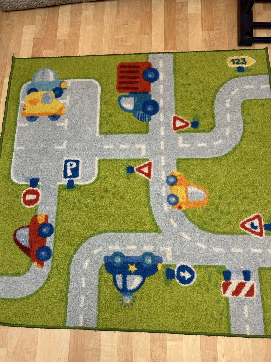 Tapis de jeu: Kinderspielteppich – D'occasion à Frauenfeld par Vanfezzi