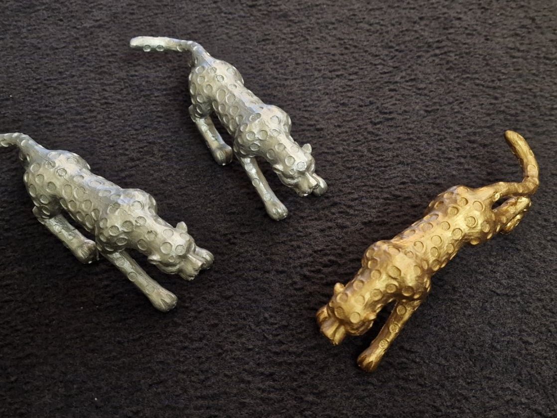 Statuette: Kleiner Leopard / Gepard Gold Matt – Nuovo e nell'imballaggio originale da Schaffhausen venduto da AtelierPudesco 2