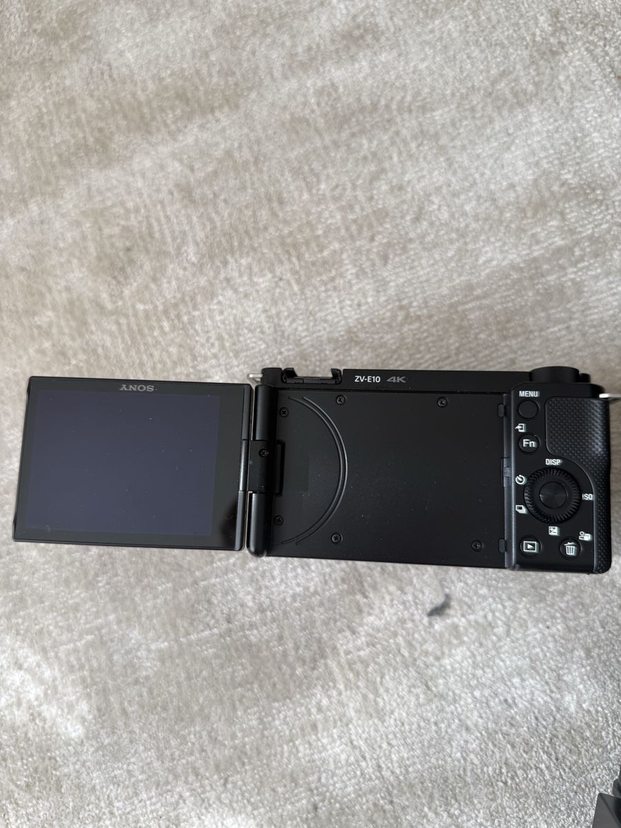 Sony Videocamere: Sony ZV-E10 4K Vlogging Set – Usato da Bern venduto da Laufsport3000 3