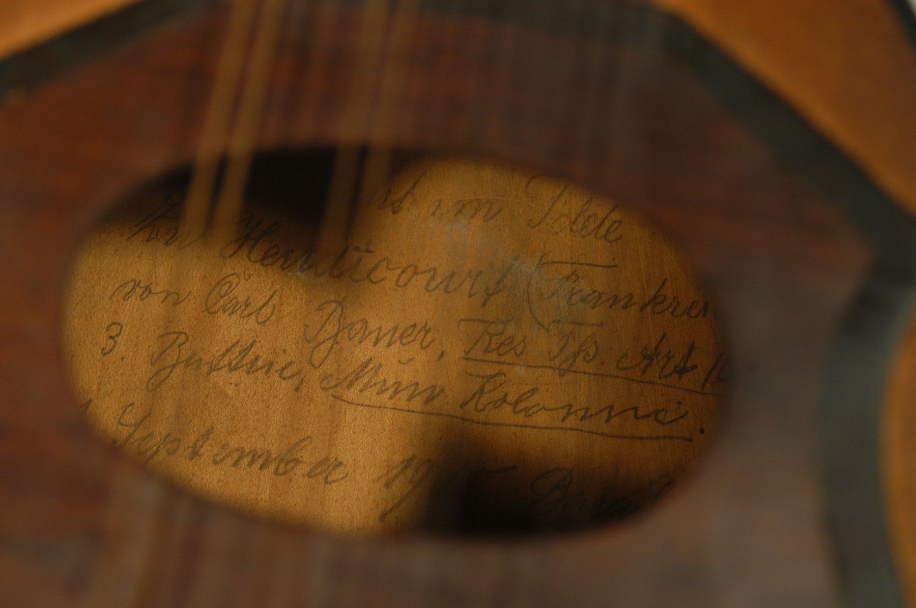 Strumenti musicali: Antike Mandoline reich verziert – Usato da Herisau venduto da Wisen 8