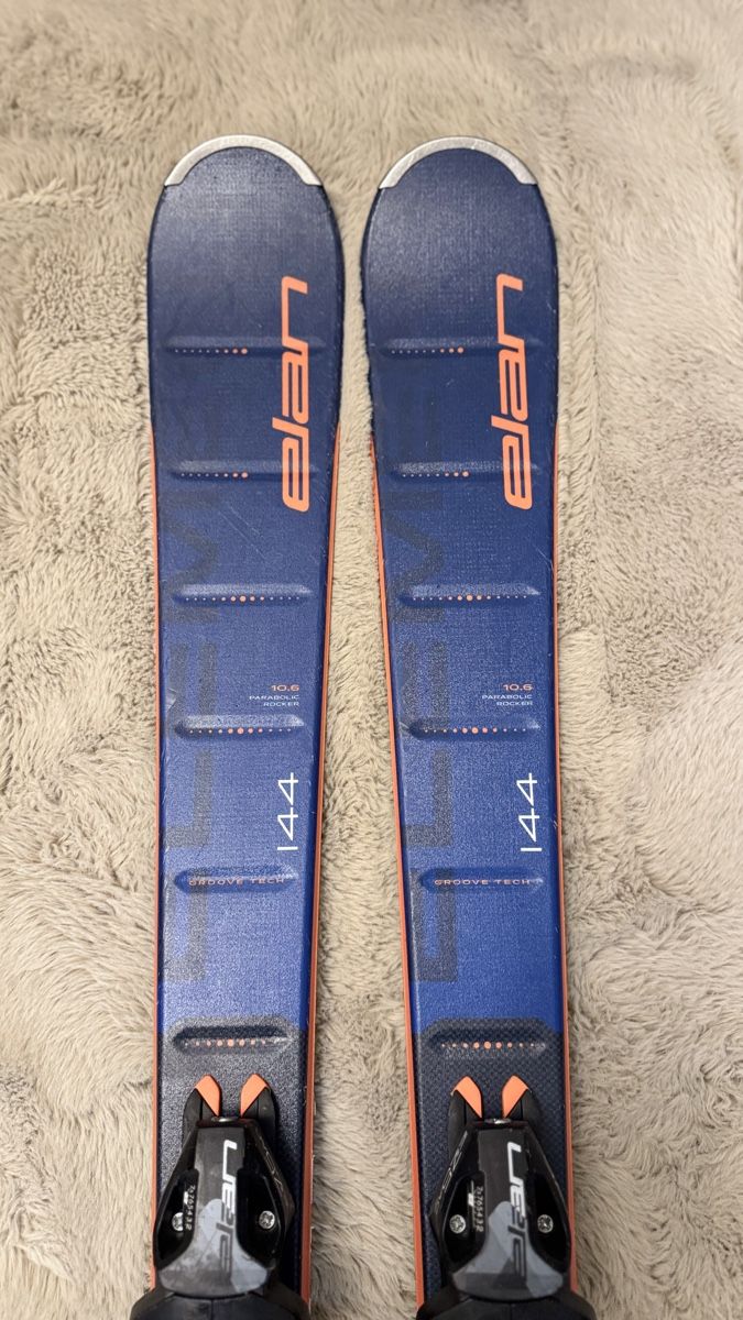 Elan Sci: Elan Element Ski 144cm mit Bindung - Top Zustand – Usato da Dietlikon venduto da kickboxer_999 1