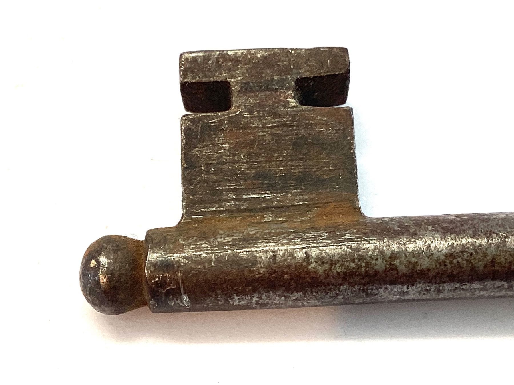 Chiavi: Antiker grösserer, geschmiedeter Buntbartschlüssel Eisen, – Usato da Eglisau venduto da mar_5rn2 7