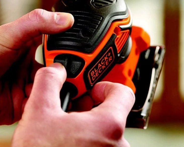 Schleifen & Polieren: Black & Decker KA450-QS Schwingschleifer – Neu und originalverpackt aus Zollikon von pas_yz6c 2