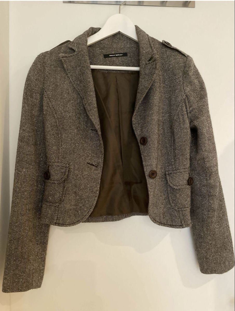 Giacche: BLAZER GRÖSSE S/36 – Usato da Dübendorf venduto da ali_g7p8