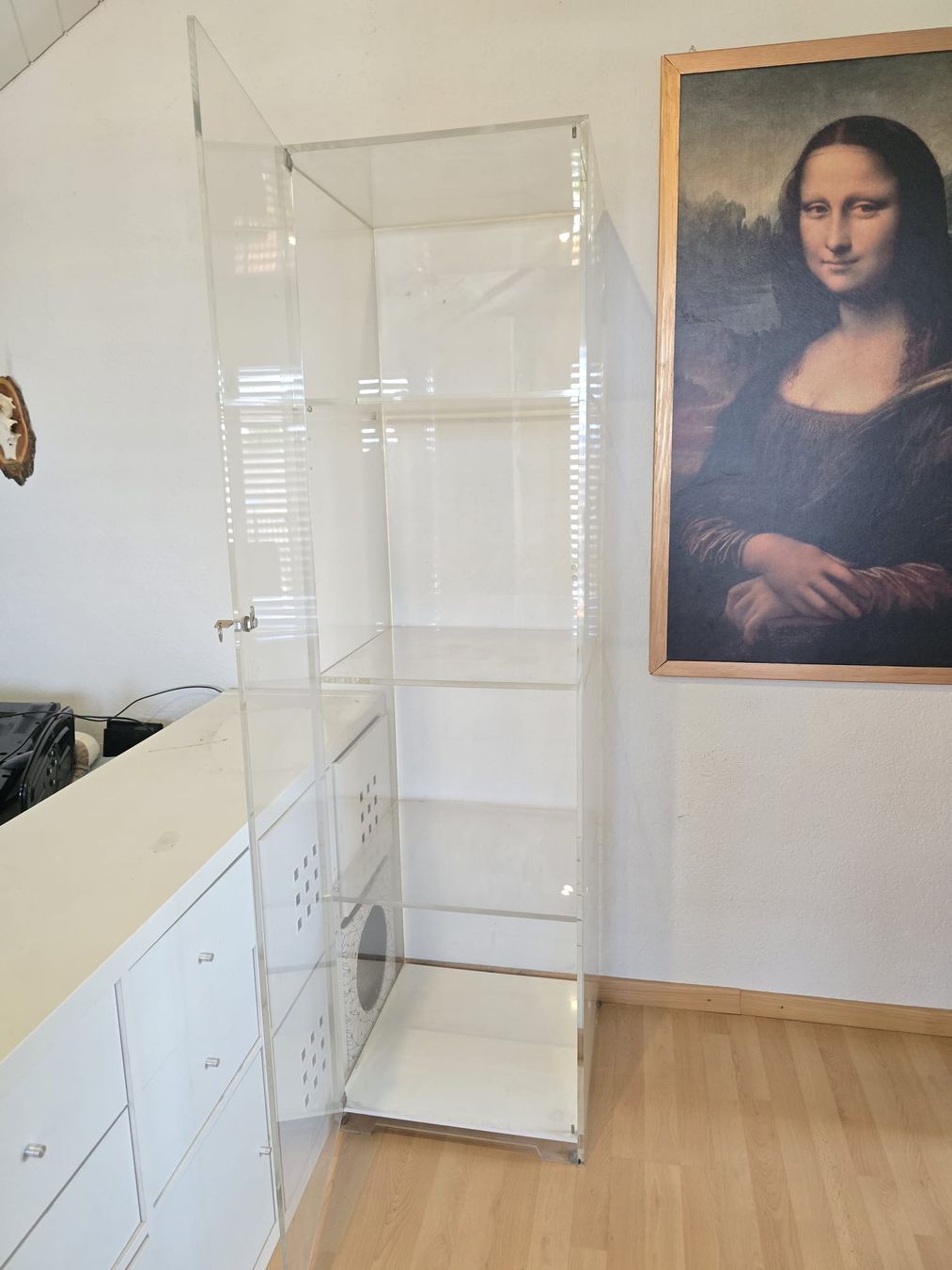 Vitrinen: Vitrine aus Plexiglas – Gebraucht aus Muri AG von Rocky14