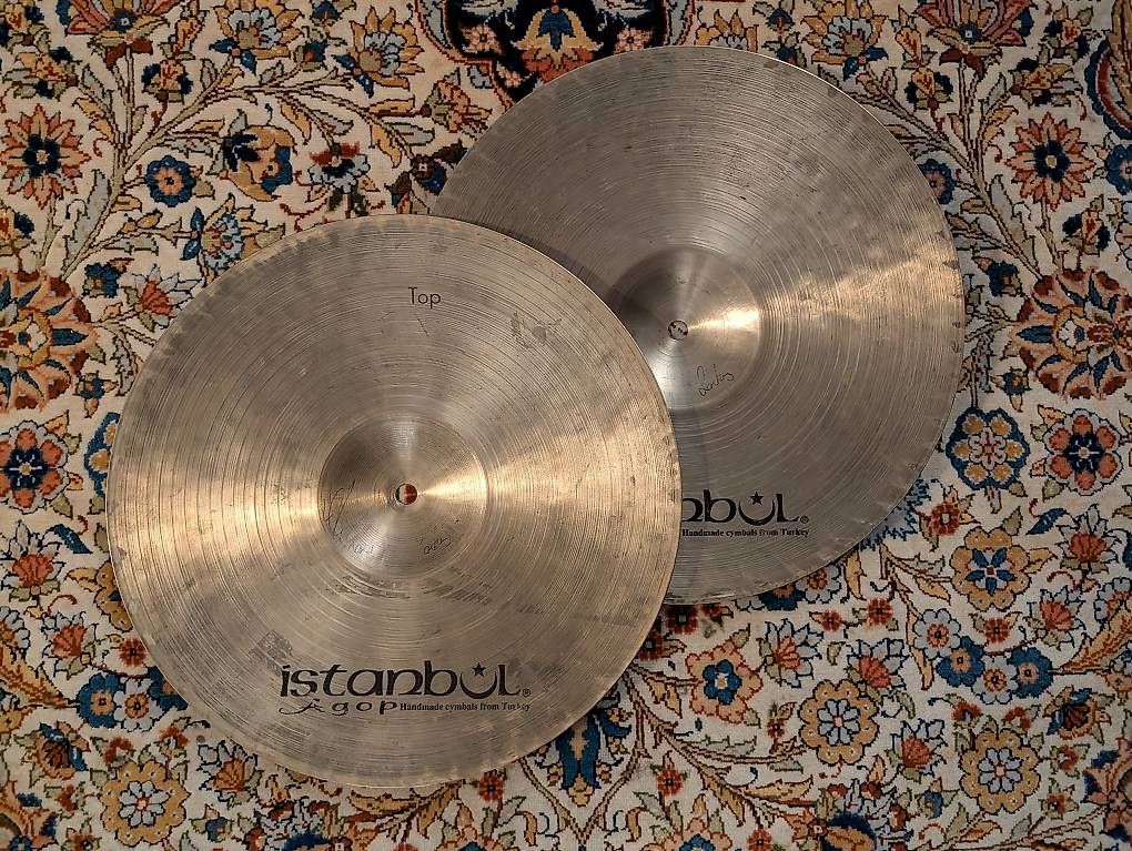 Strumenti musicali: Istanbul Agop Traditional Medium Hi Hat 14" – Usato da Winterthur venduto da MeTheOtherGuy 1