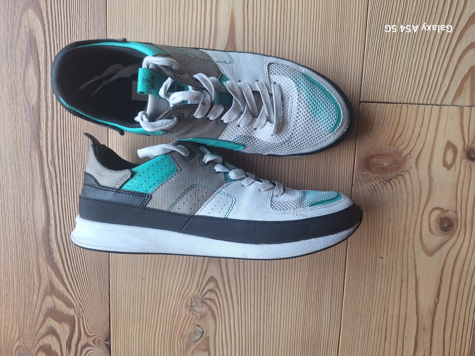 Scarpe da uomo: HUB Herrenfreizeitschuhe – Usato da La Punt Chamues-ch venduto da bcdivc 2