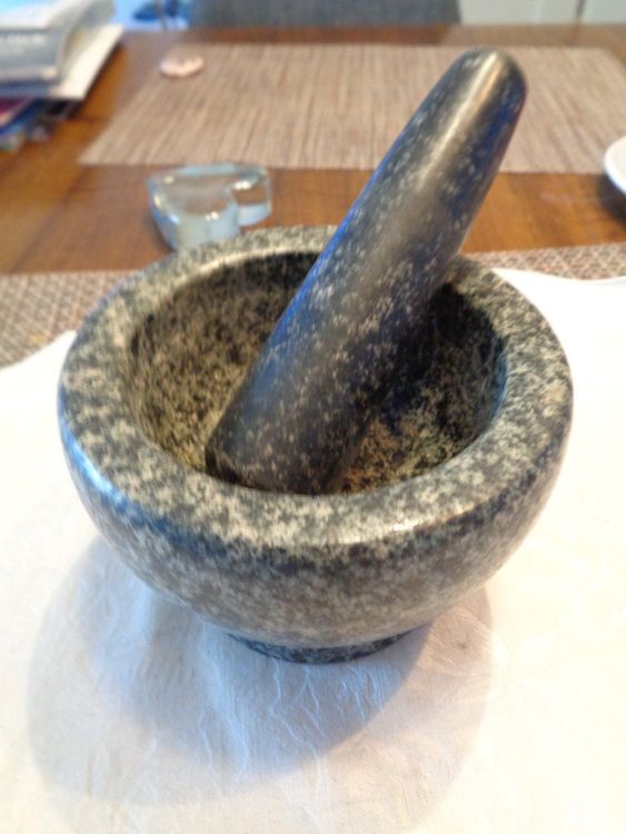 Stein Mörser (Gebraucht) in Bubikon für CHF 11 – mit Lieferung auf ...