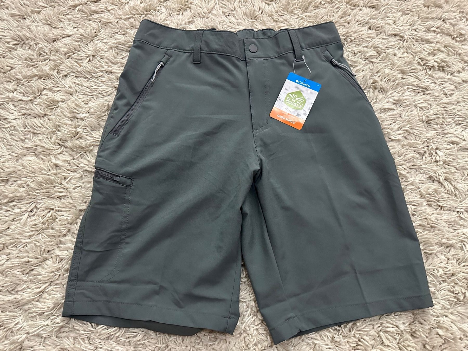 Columbia Pantaloni: Neues Columbia Wander-Shorts Gr.30 – Nuovo e nell'imballaggio originale da Bern venduto da BrandVilla