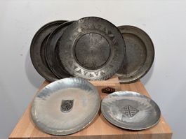 Alte Zinn und Aluminium Teller, 6 Stk. 4,3 Kilo