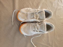 Asics Hallenschuh