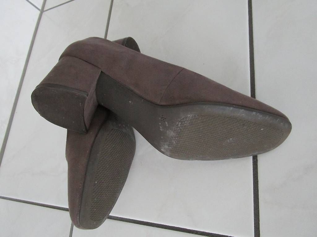 Scarpe da donna: Pumps Marco Tozzi Gr. 38 Farbe pepper – Usato da Volketswil venduto da Globine100 3