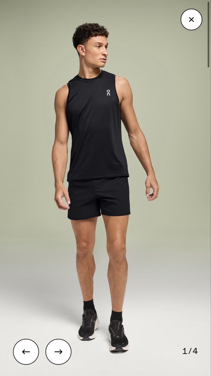 On T-shirt: On Running Core Tank Noir Taille M – Nuovo (secondo la descrizione) da Champlan venduto da YForter