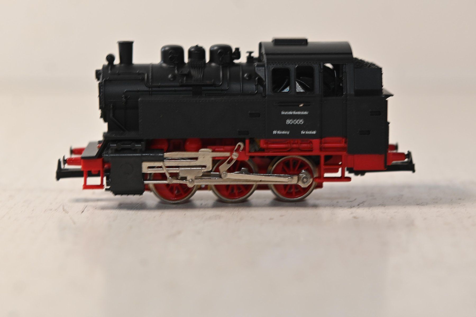 Lima Modelleisenbahnen: Lima BR 80 H0/DC läuft – Gebraucht aus Laupen ZH von Zmoewe