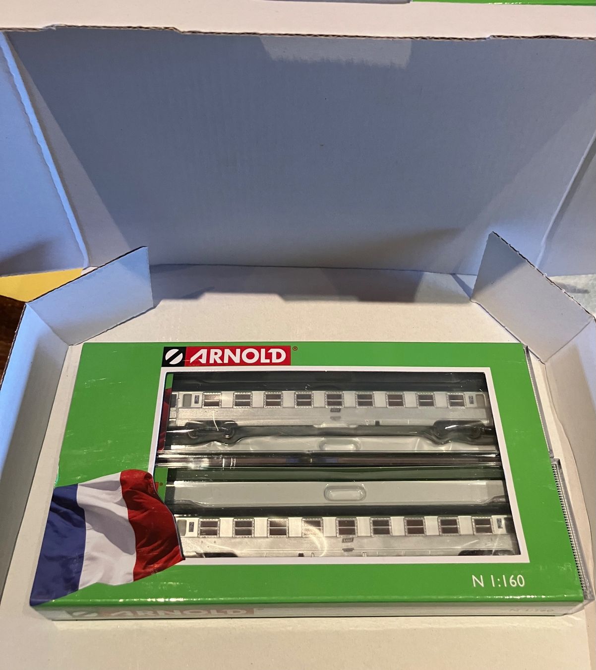 Arnold Modellini di ferrovie: Arnold HNS4378 SNCF 2teil Set Inox DEV Wagen – Nuovo e nell'imballaggio originale da Dompierre VD venduto da immorentes 3