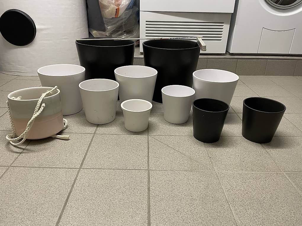 Blumentöpfe: Sammlung Töpfe  – Gebraucht aus Wald AR von rub_8bw2 1