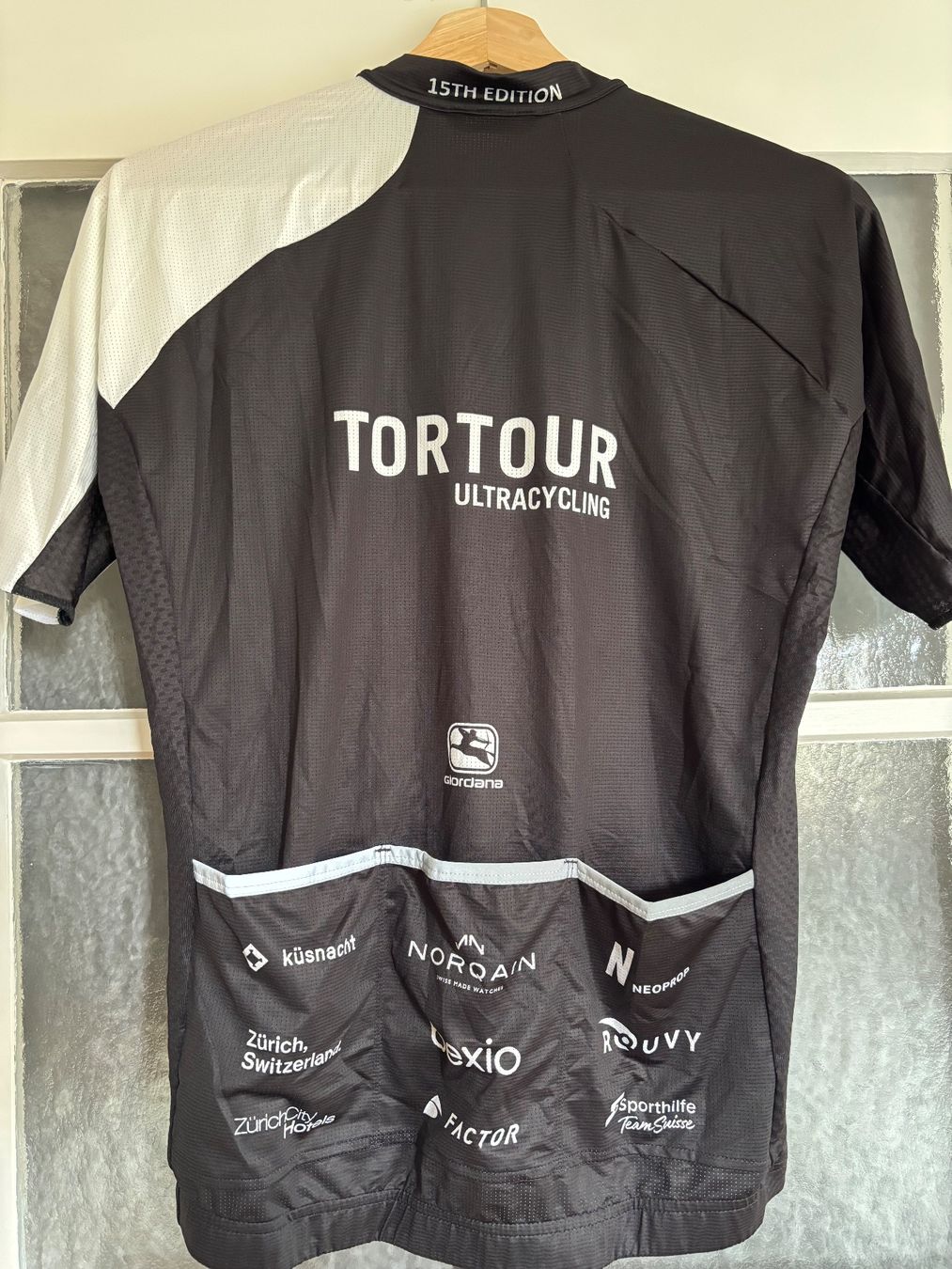 Canottiere & Pantaloni: Tortour Rennradtrikot – Usato da Winterthur venduto da Thlayli 1