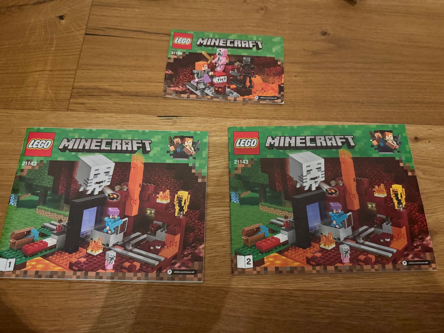 Lego Kit di costruzioni: Lego Minecraft 21139 und 21143 – Usato da Rorschacherberg venduto da LIAMTHEHERO 1