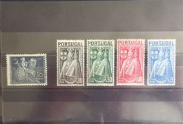 PORTUGAL: Des timbres neufs **/*/(*), 1946–1972, 4 photos