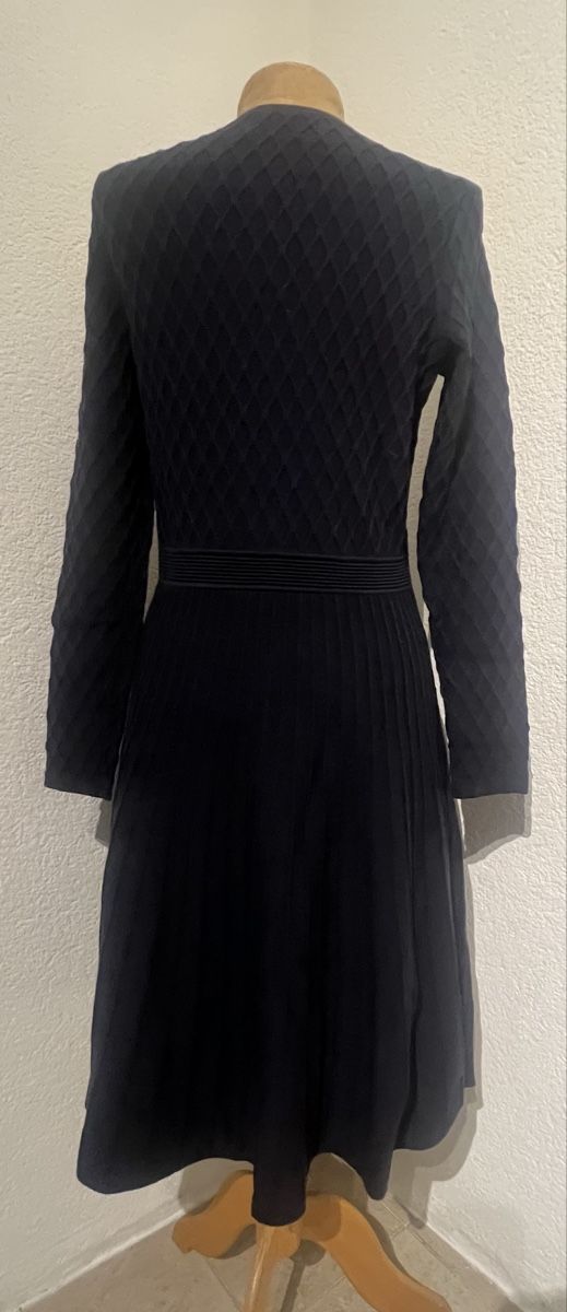 Hugo Boss Vestiti: Robe Boss, Taille M – Usato da St-Pierre-Clages venduto da ste_xk6p 2