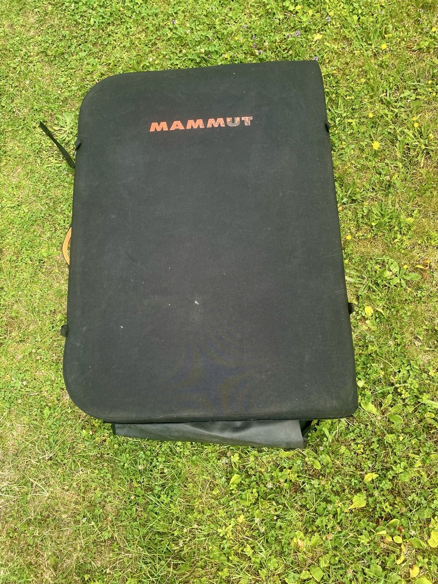 Tappetini fitness: Mammut Bouldermatte – Usato da Zürich venduto da johanna_ma2911 1
