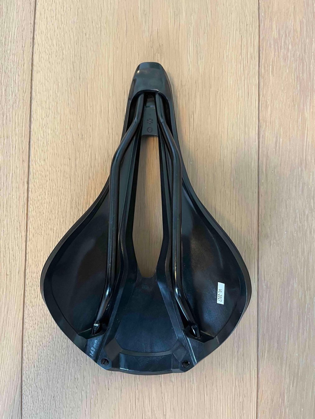 Specialized Ersatzteile: Velosattel Specialized Power Comp 143 mm – Neu (gemäss Beschreibung) aus Oberwil-Lieli von Hango 2