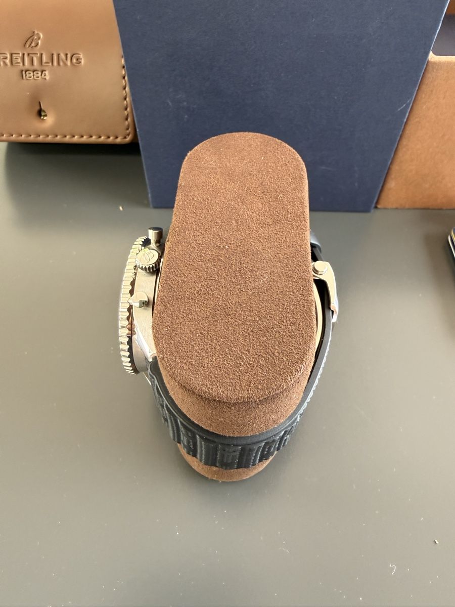 Breitling Orologi: Montre Breitling Navitimer B19 bracelet rouleau original – Nuovo (secondo la descrizione) da Fleurier venduto da salar 5