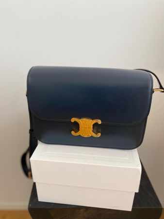 Celine Tasche Leder Dunkelblau mit Gold Logo guter Zustand