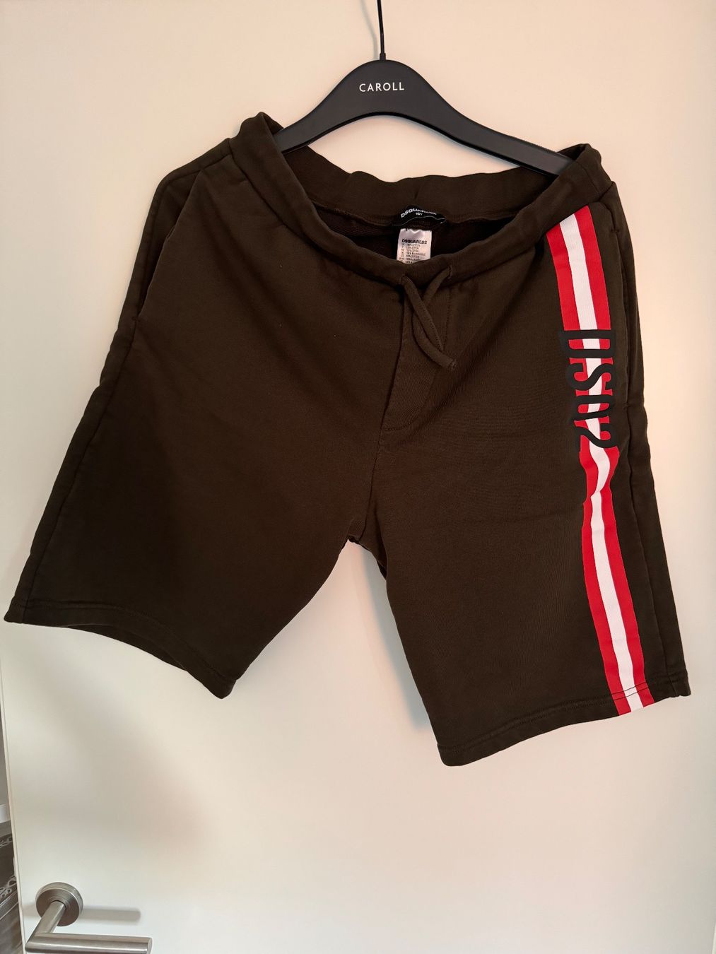 Dsquared2 Pantaloni: Bermuda Dsquared2 taglia 16y – Usato da Dino venduto da Robtherabbit 1