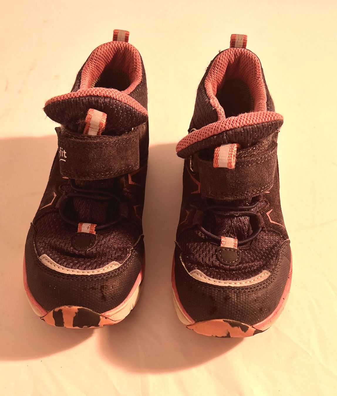 Superfit Schuhe für Mädchen: Superfit Mädchen Schuhe, Grösse 29 – Gebraucht aus Zürich von Drahtzug