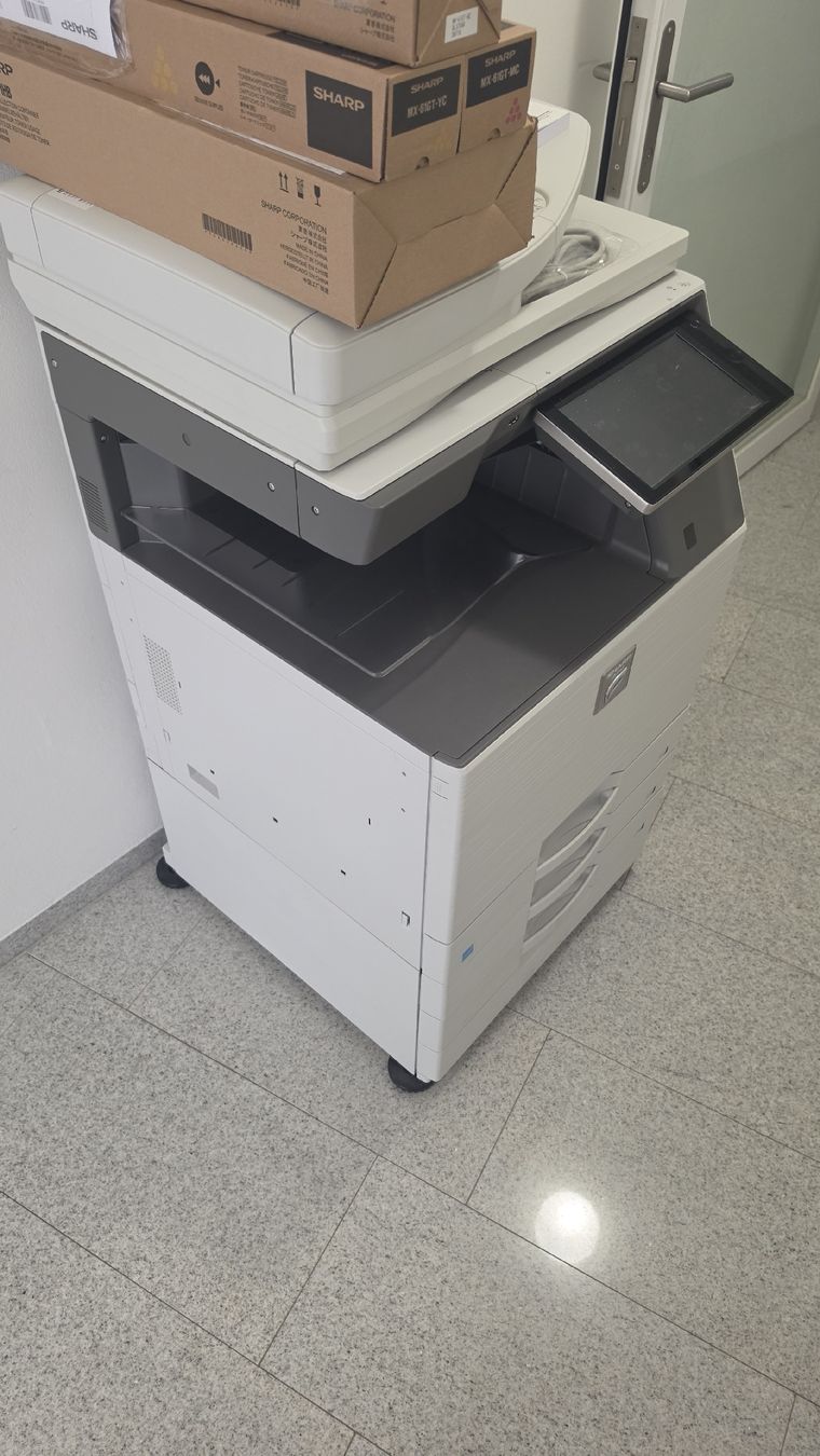 Sharp Drucker: Sharp MX-3060 Multifunktionsdrucker mit Tonerkartuschen. – Gebraucht aus Gondo von Ninostefan