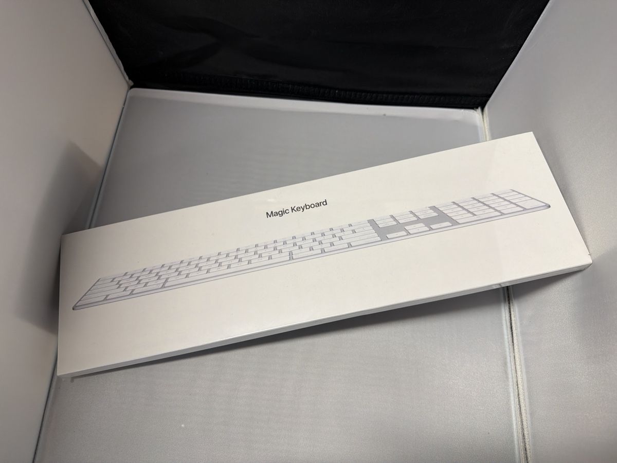 Tastiere: Apple Magic Keyboard mit Ziffernblock neu originalverpackt – Nuovo e nell'imballaggio originale da Wauwil venduto da chiraluna