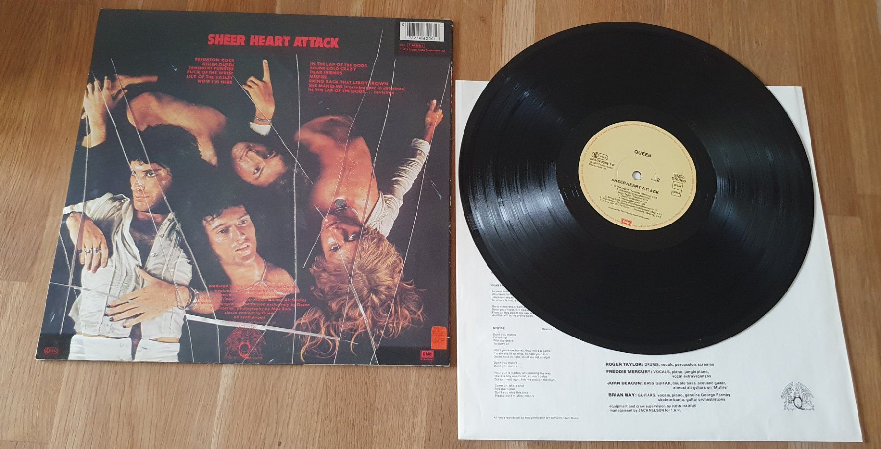 Dischi in vinile: QUEEN, Sheer Heart Attack LP, TOP! – Usato da Kreuzlingen venduto da Cdschlumpf 1