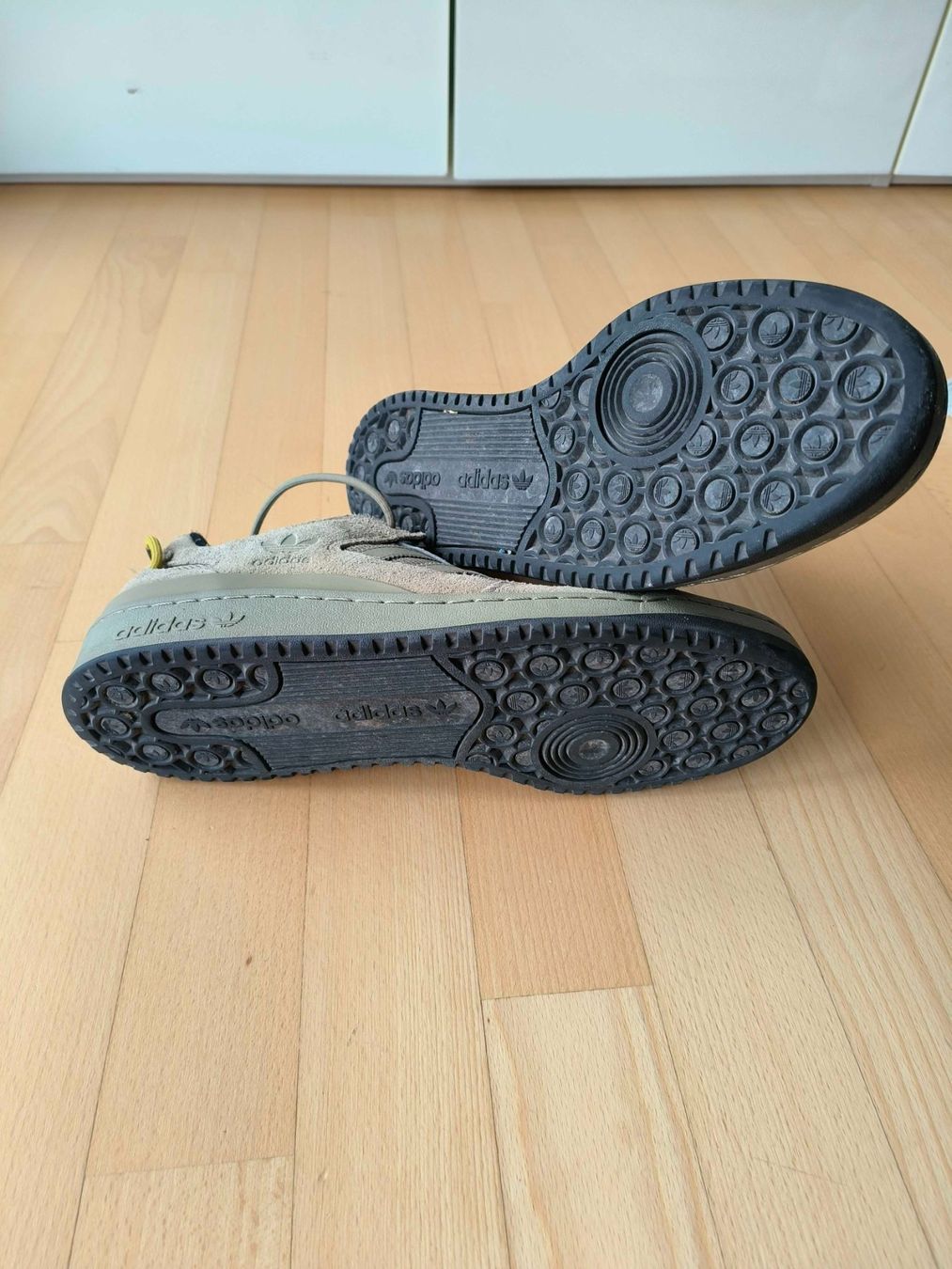 Adidas Chaussures hommes: Adidas Forum Low CL Orbit Green Olive Gr. 46 – D'occasion à Zumikon par dwl_j987 3