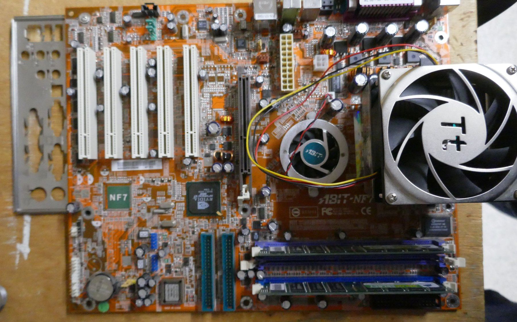 Asus Mainboards: Zwei ältere Mainboards inkl. RAM und CPU – Gebraucht aus Wenslingen von FairlightCMI 3