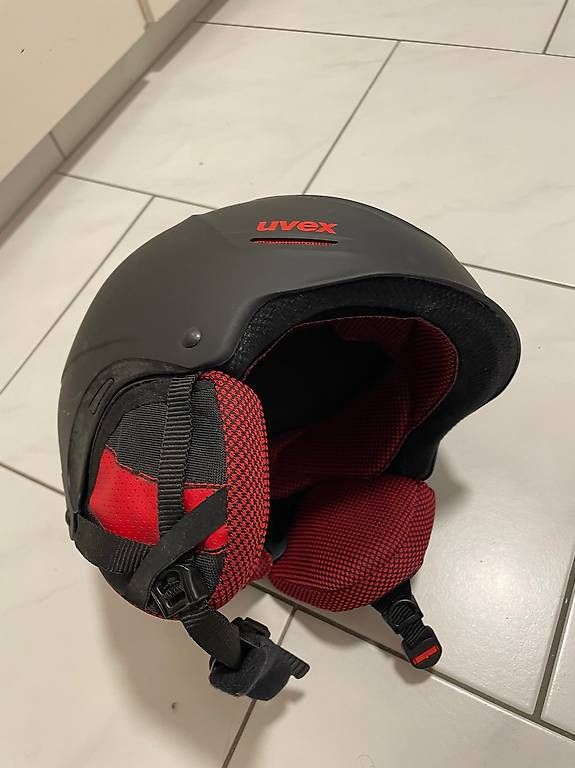 Helme: Helm  – Gebraucht aus Schliern b. Köniz von rec_v6b5 1