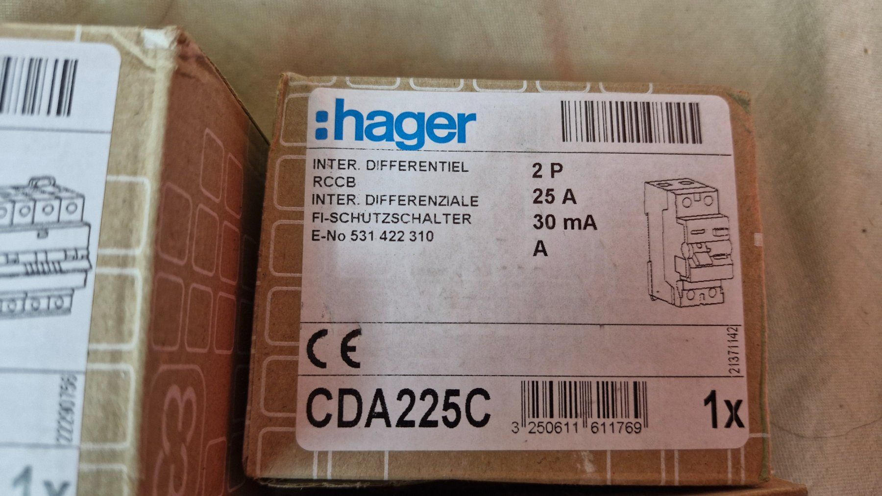 Hager Interruttori: Div. Hager FI Schutzschalter Restposten (301) – Nuovo e nell'imballaggio originale da Dorf venduto da Zur-Lingg 4