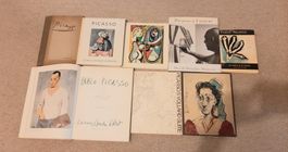 Collection de plus de 40 livres anciens de Picasso