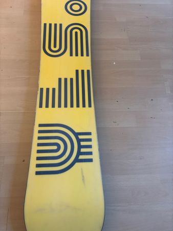Yes Snowboard Modell the Jackpot 
