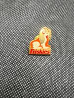 Friskies Anstecker Hund Marke Sammlerstuck guter Zustand