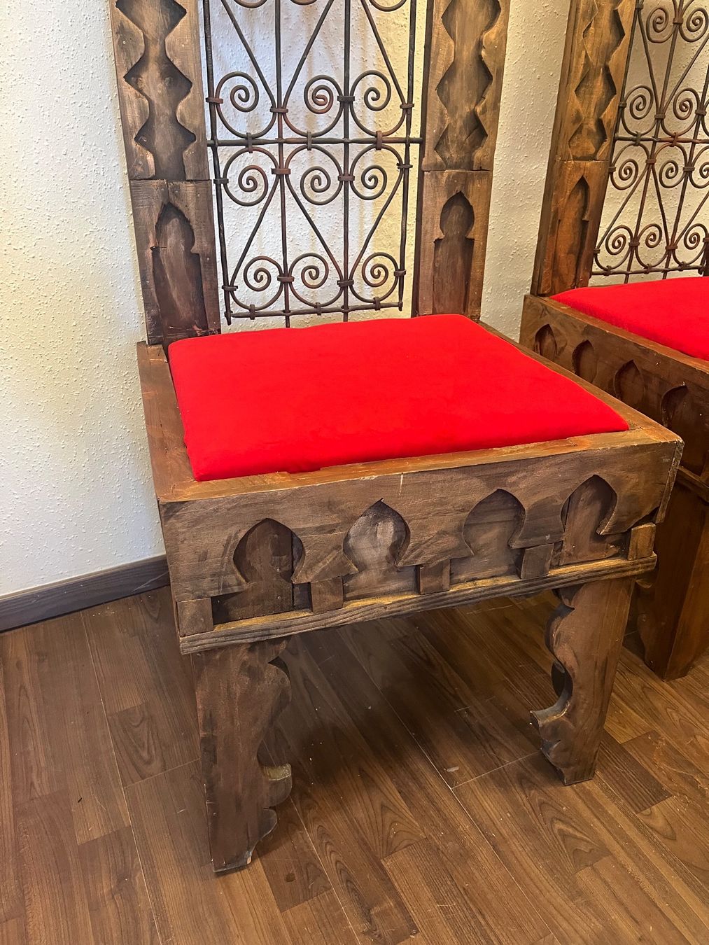 Fauteuils: Thronsessel – D'occasion à Weisslingen par Eniclote 2