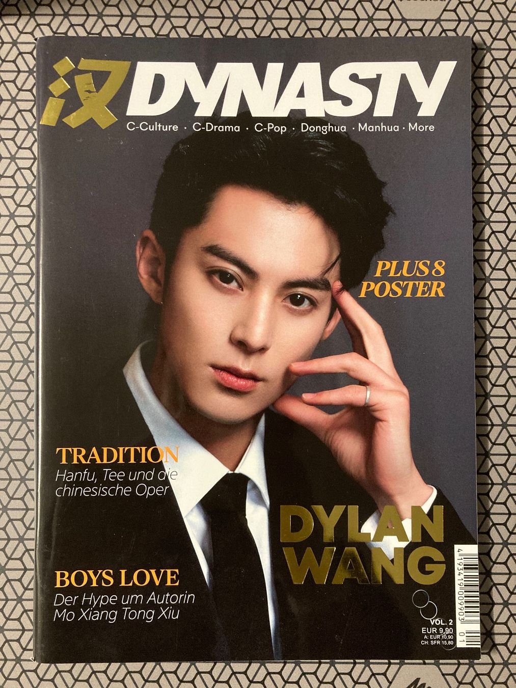 Riviste & Magazine: C-Pop Magazin Dynasty Dylan Wang Vol.2 – Usato da Basel venduto da Gamebeard