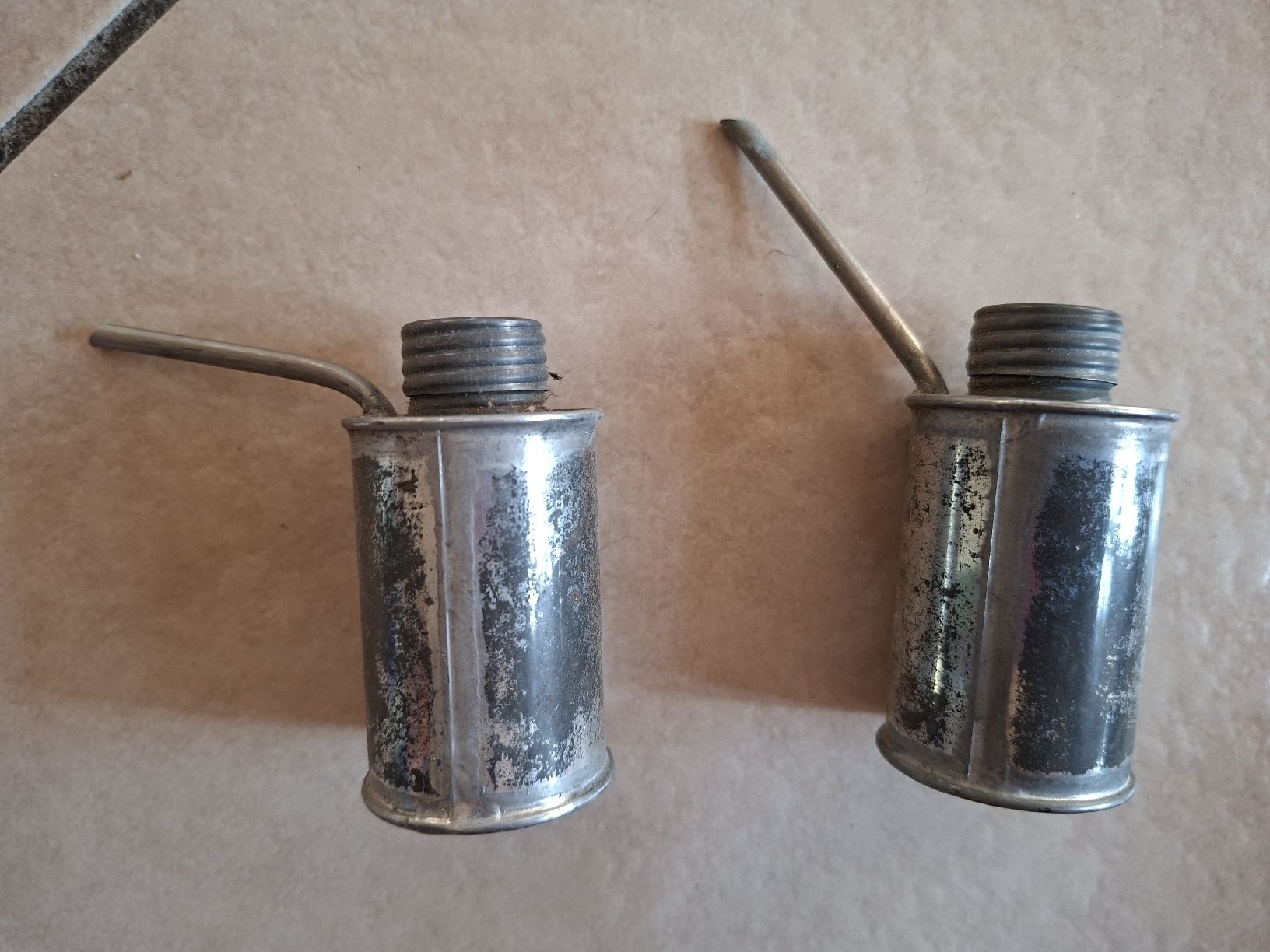 Schweizer Armee Lampade: Schweizer Armee Militär Benzinvergaser Lampe – Usato da Schwanden Sigrisw venduto da pho_2mc9 7