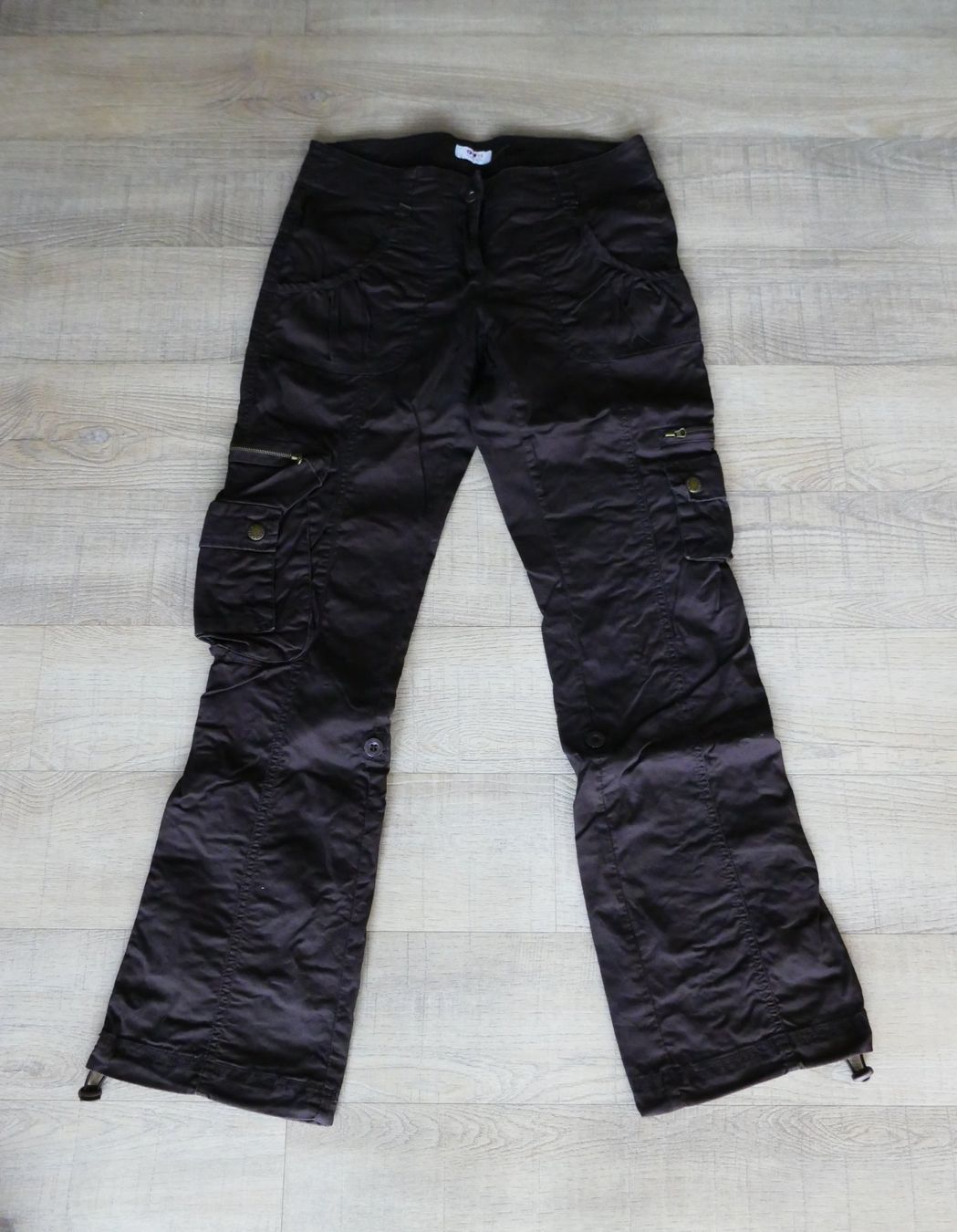 Pantaloni: Cargohose Baumwolle, braun, Gr. 38 – Usato da Port venduto da uzuku
