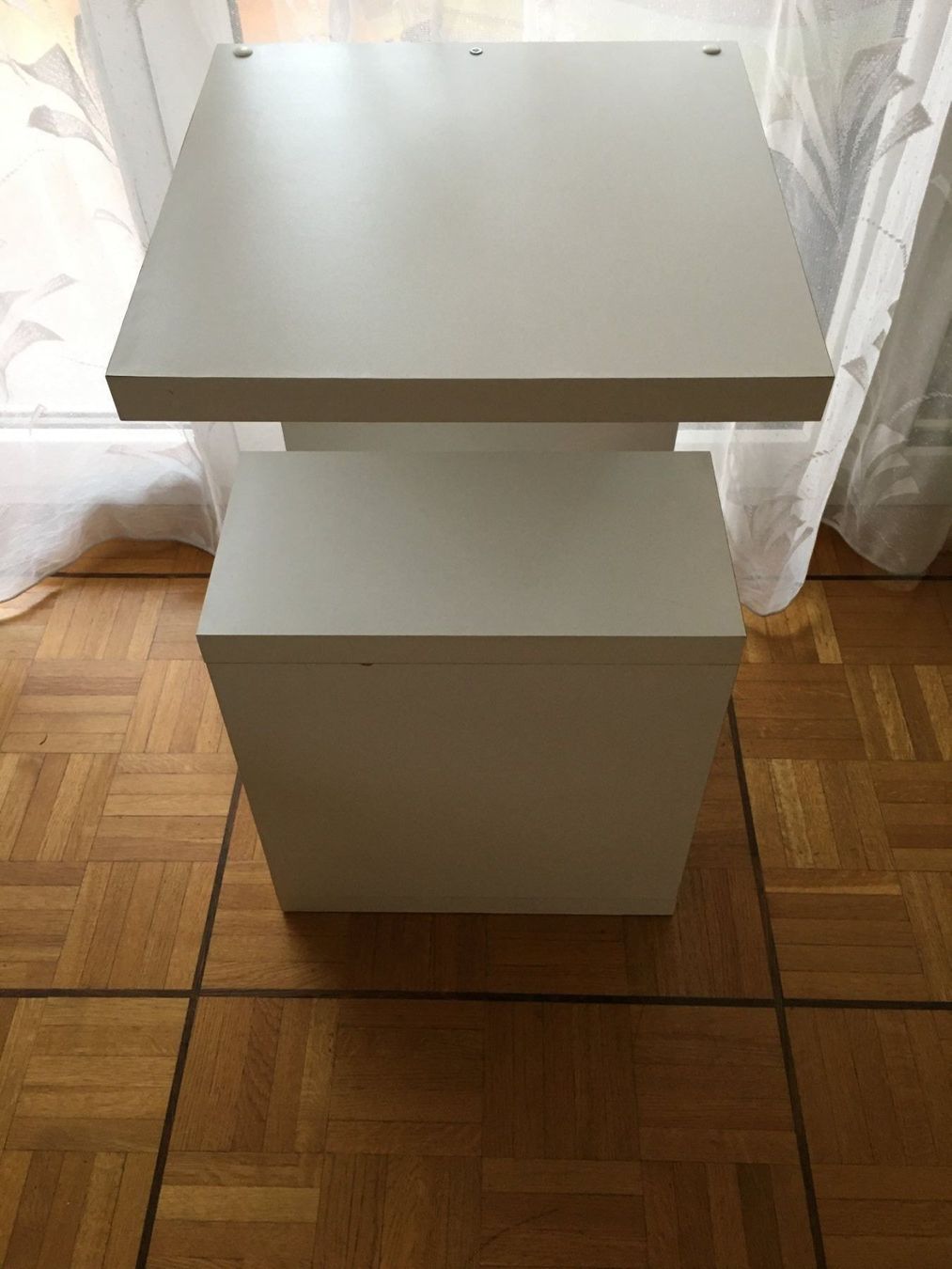Tavoli: Table d'appoint blanc – Usato da La Tour-de-Peilz venduto da Halltal