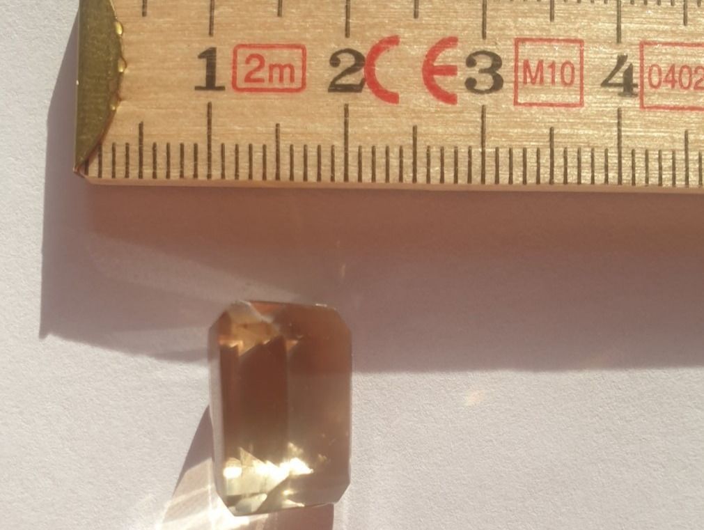 Edelsteine: Citrine naturelle taillée - 14,9 ct – Neu (gemäss Beschreibung) aus St-Cergue von cal_wsm9 1